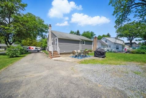 22 Beaver Brook Lane Denville NJ 07834