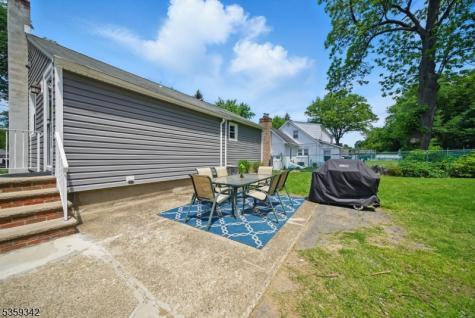 22 Beaver Brook Lane Denville NJ 07834