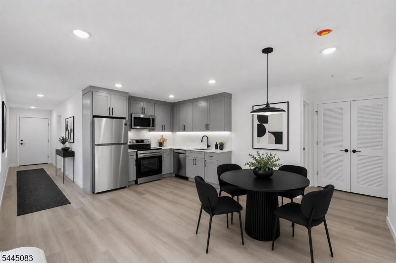 566 Springfield Avenue Newark NJ 07103