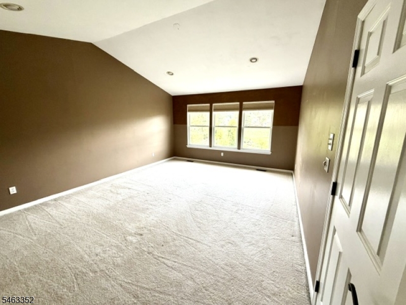 31 Aspen Court Hardyston NJ 07419