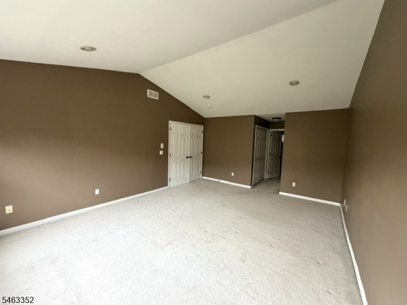 31 Aspen Court Hardyston NJ 07419