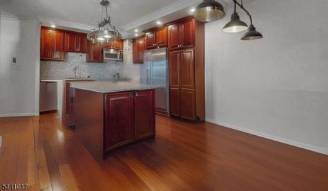 7002 Kennedy Boulevard Guttenberg NJ 07093