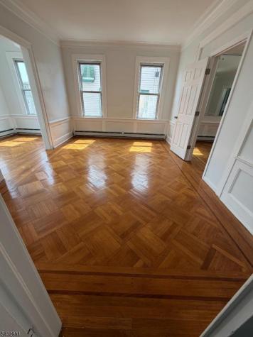 12 Patten Place Newark NJ 07112