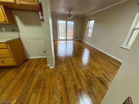 821 Anna Street Elizabeth NJ 07201