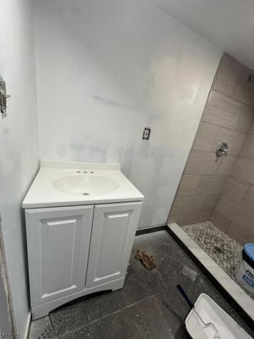 50 Cherry Street Elizabeth NJ 07202
