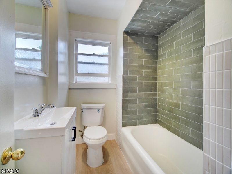10 Warman Street Montclair NJ 07042
