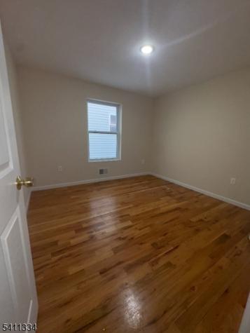 487 S 18th Street 1st Fl Newark NJ 07103