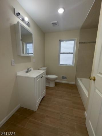 487 S 18th Street 1st Fl Newark NJ 07103