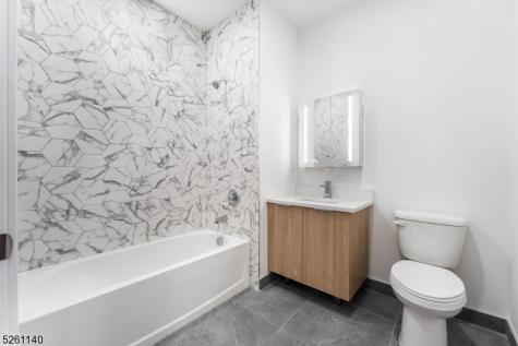 25 Freeway Drive East Orange NJ 07018