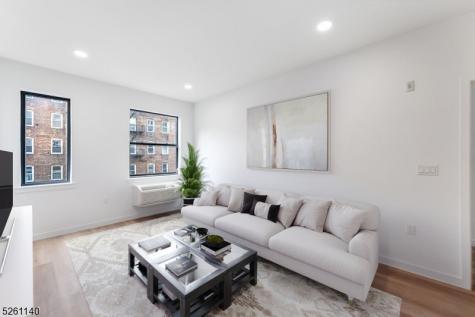 25 Freeway Drive East Orange NJ 07018