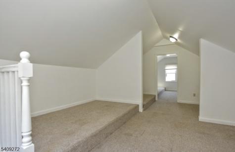 52 1ST Avenue Raritan NJ 08869