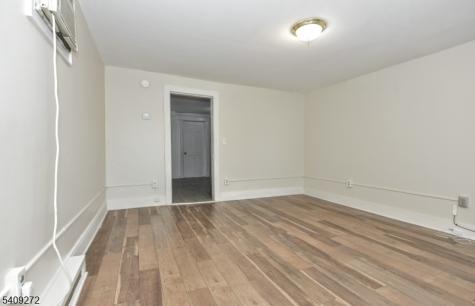 52 1ST Avenue Raritan NJ 08869