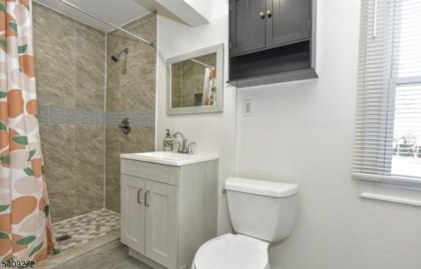 52 1ST Avenue Raritan NJ 08869