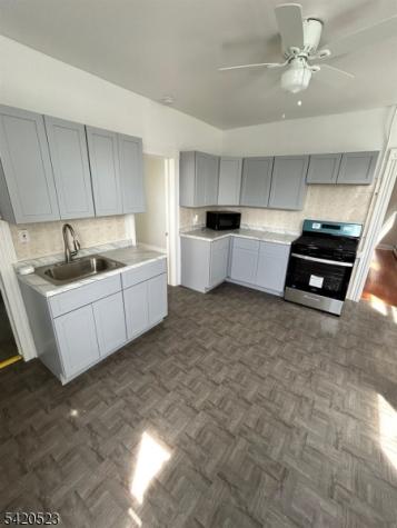222 Inslee Place Elizabeth NJ 07206