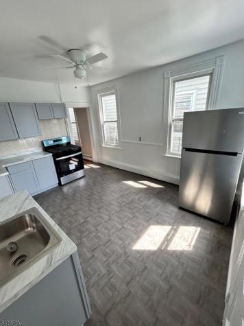 222 Inslee Place Elizabeth NJ 07206