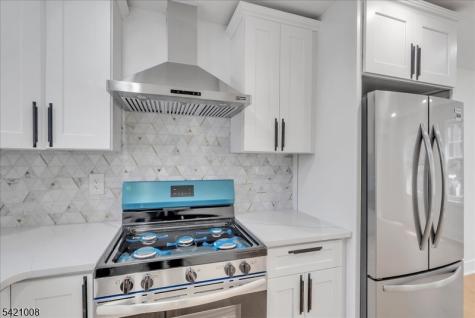 21 Cross Street Montclair NJ 07042