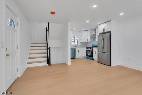 21 Cross Street Montclair NJ 07042