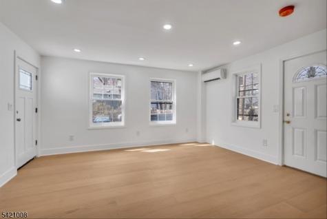 21 Cross Street Montclair NJ 07042