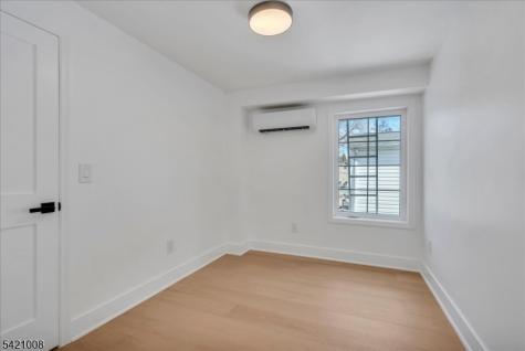 21 Cross Street Montclair NJ 07042