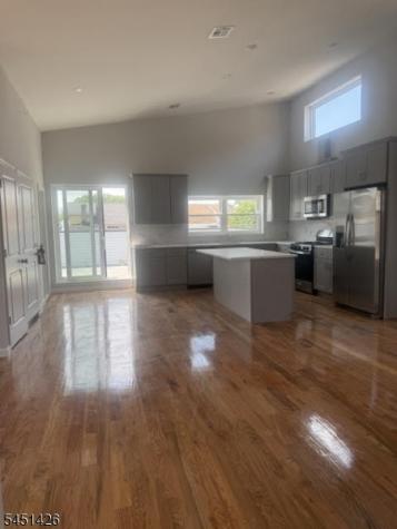 181 S Munn Ave Unit 4 Irvington NJ 07111
