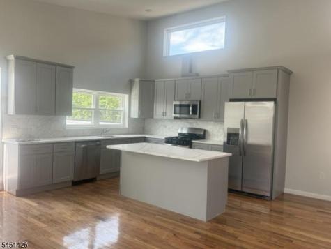 181 S Munn Ave Unit 4 Irvington NJ 07111