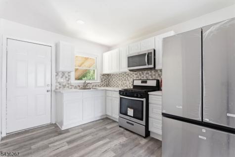 55 Morris Street East Orange NJ 07017