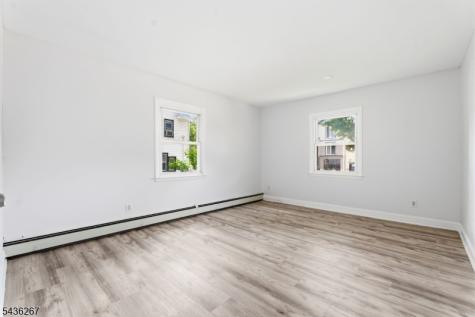 55 Morris Street East Orange NJ 07017
