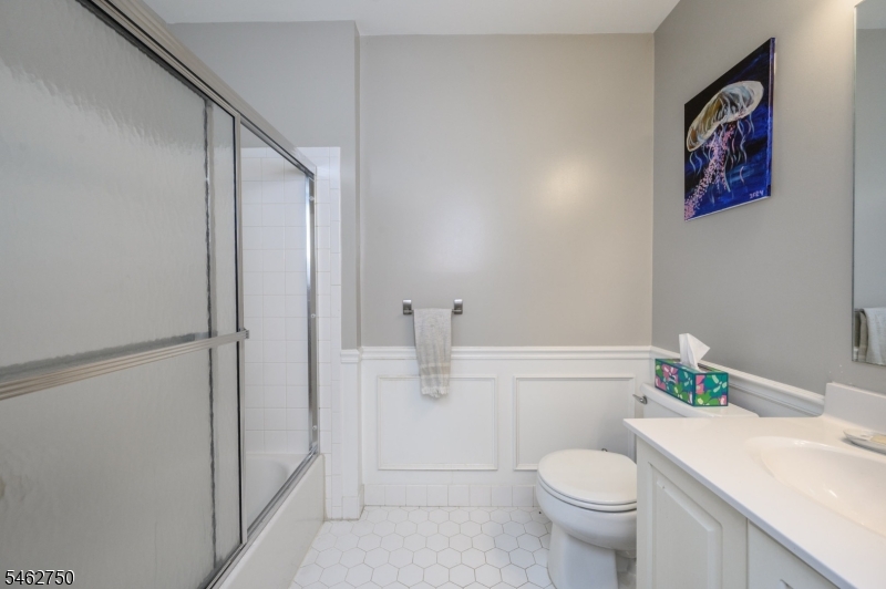 60 Waugh Court Bridgewater NJ 08807