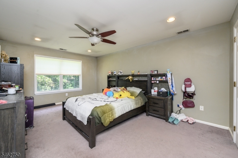 60 Waugh Court Bridgewater NJ 08807