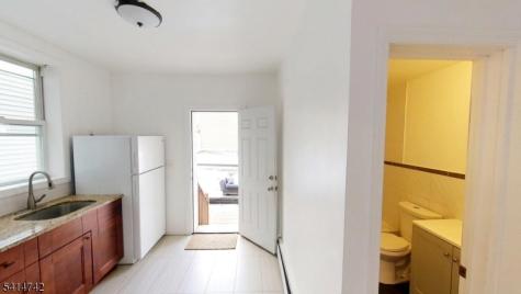 316 Summer Avenue Newark NJ 07104