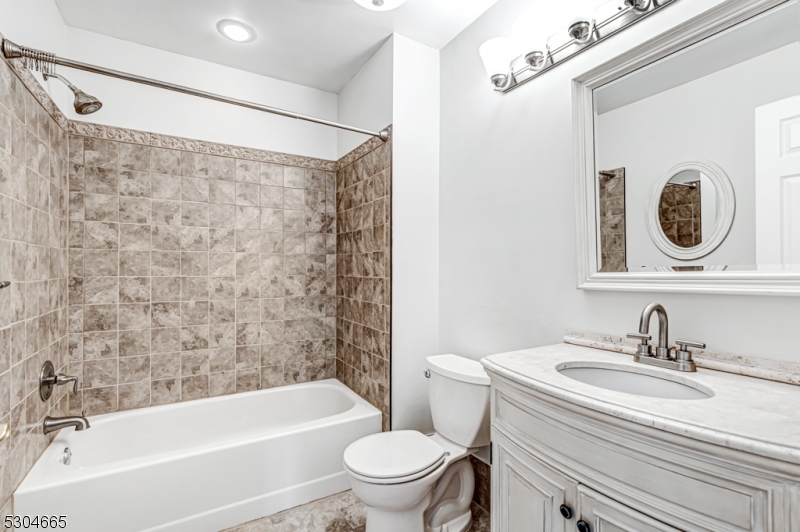 504 Azalea Terrace Branchburg NJ 08876
