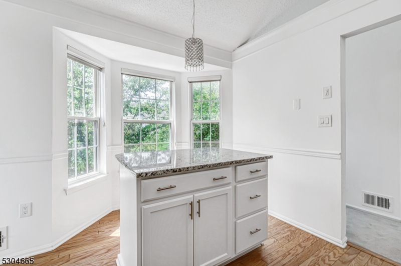 504 Azalea Terrace Branchburg NJ 08876