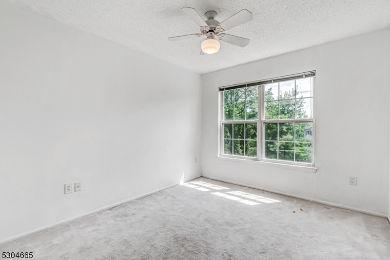 504 Azalea Terrace Branchburg NJ 08876