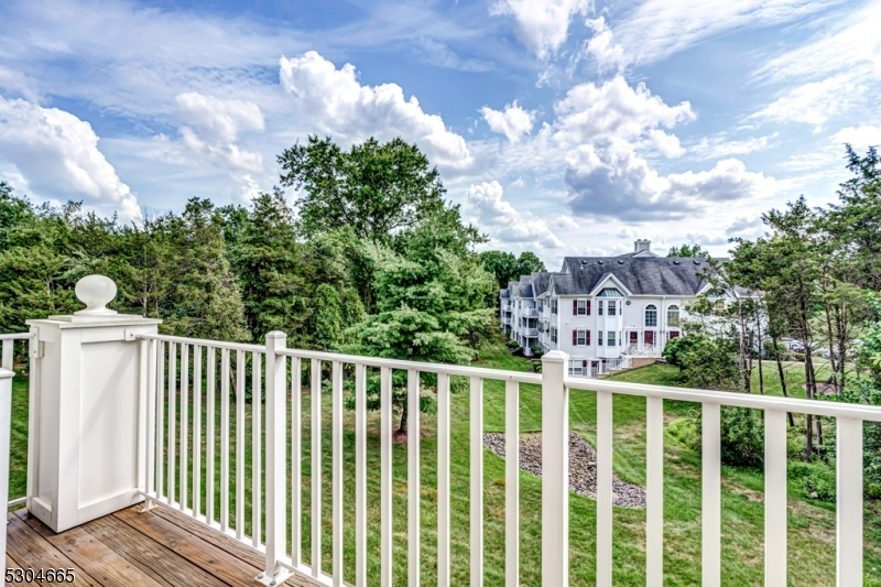 504 Azalea Terrace Branchburg NJ 08876