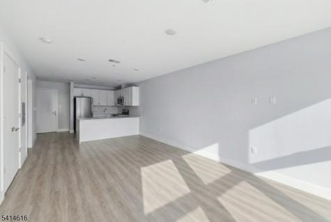 526 Mulberry Street Newark NJ 07114