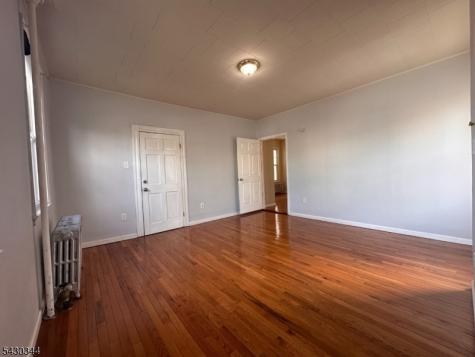 130 Washington Avenue Elizabeth NJ 07202