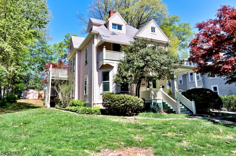 44 Christopher Street Montclair NJ 07042