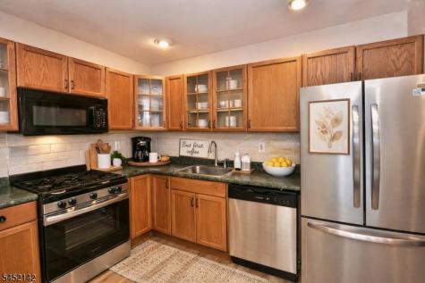 44 Christopher Street Montclair NJ 07042