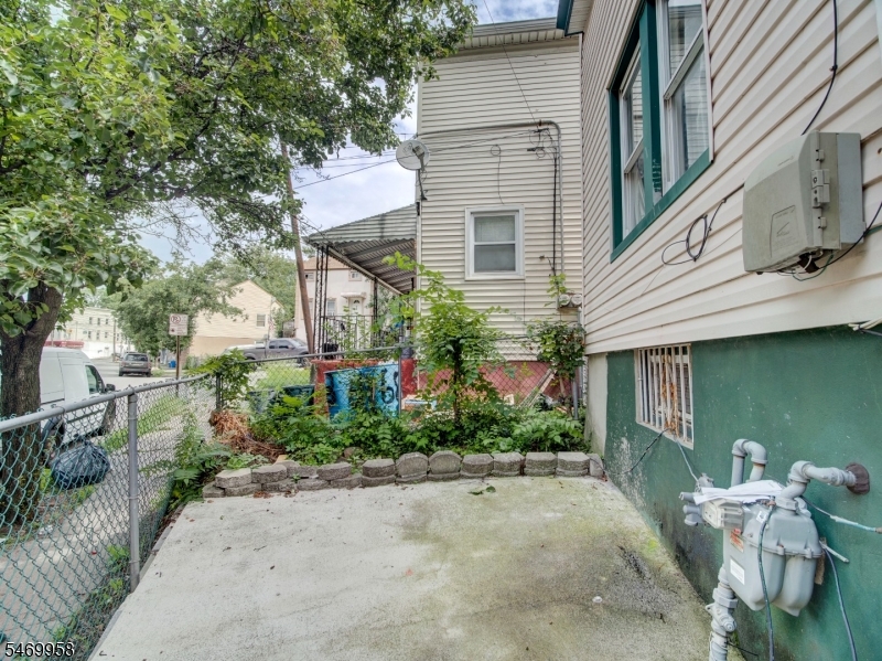 66 Belmont Avenue Paterson NJ 07522