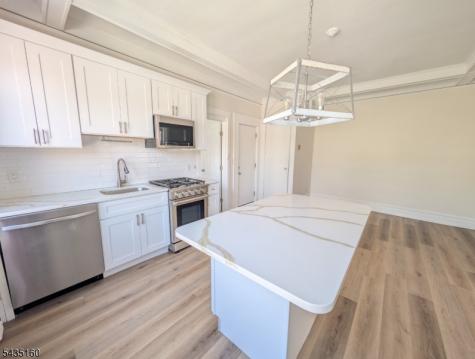 629 B Valley Road Montclair NJ 07043