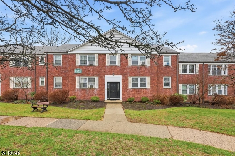 343 Bloomfield Avenue Verona NJ 07044