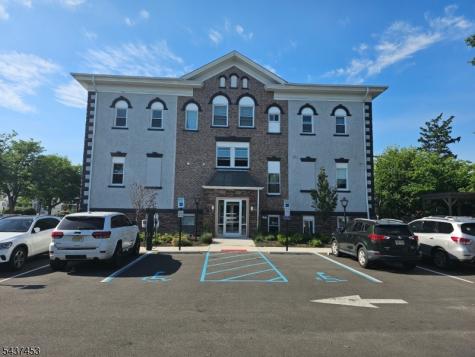 33 2ND Street Raritan NJ 08869