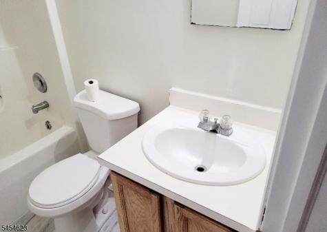 26 Cambridge Street East Orange NJ 07018