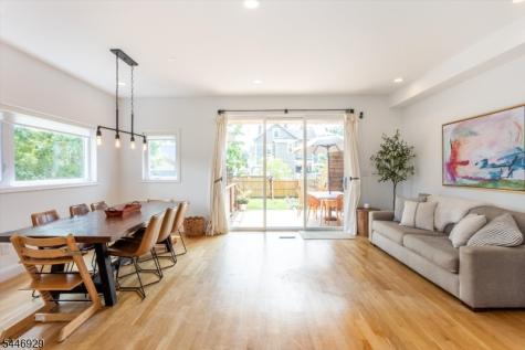 8 Willard Place Montclair NJ 07042