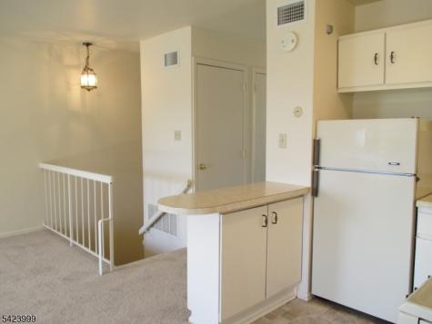 181 Long Hill 11-14 Little Falls NJ 07424