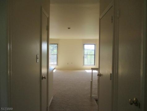 181 Long Hill 11-14 Little Falls NJ 07424