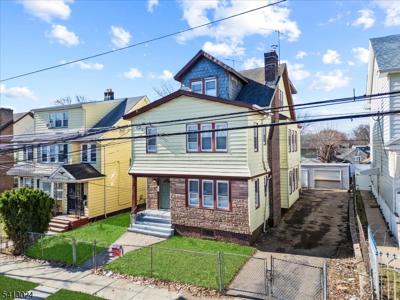 76 Grumman Avenue Newark NJ 07112