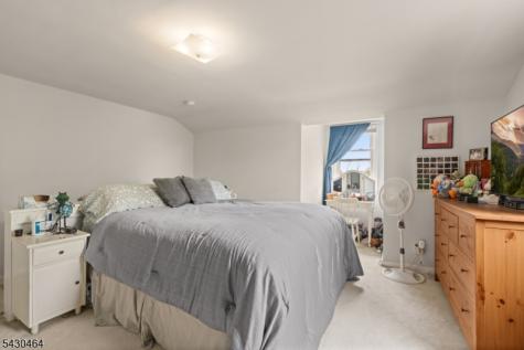 824 Pompton Avenue Cedar Grove NJ 07009
