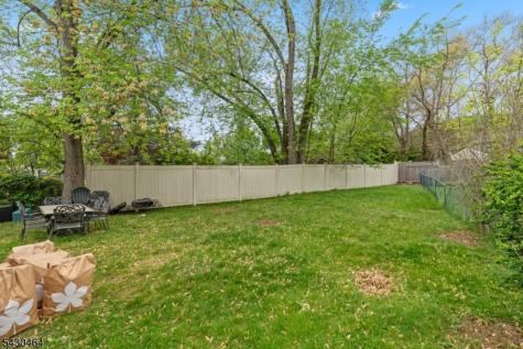 824 Pompton Avenue Cedar Grove NJ 07009