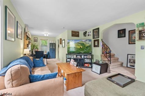 824 Pompton Avenue Cedar Grove NJ 07009